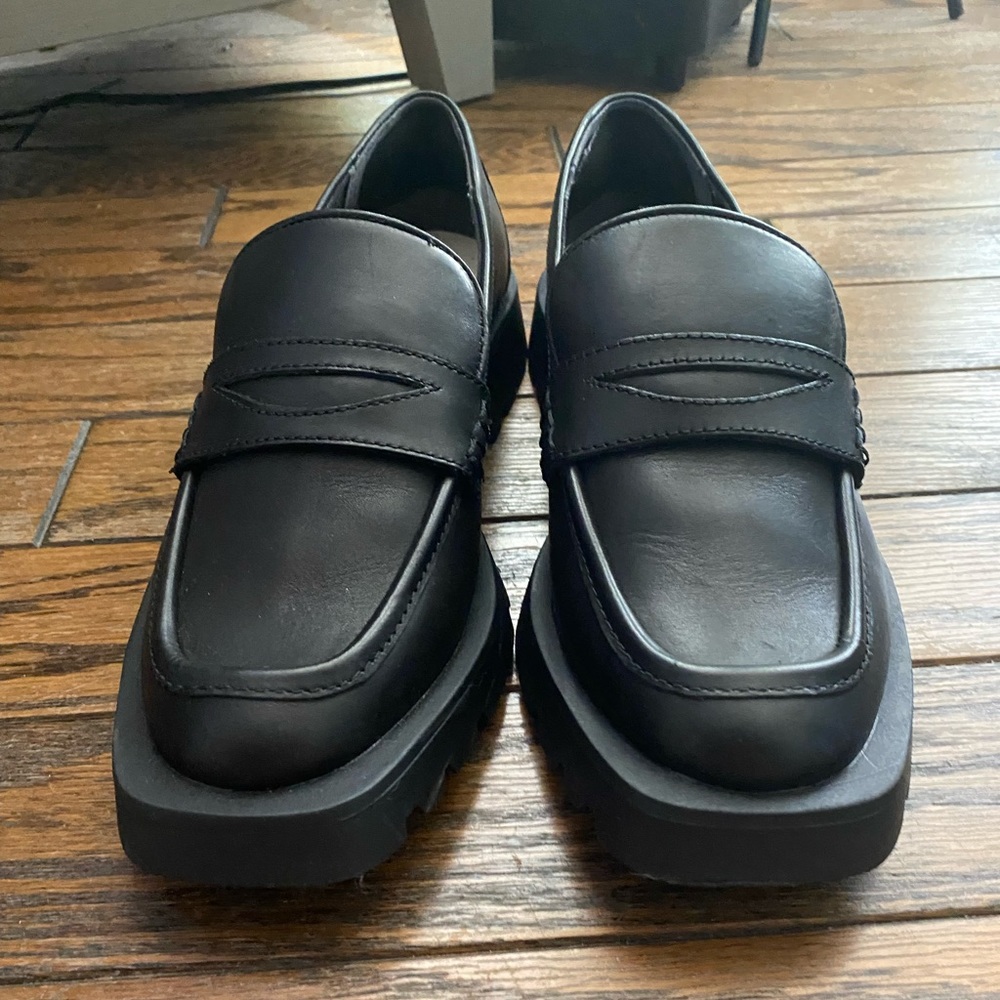 Dolce Vita Loafer size 10 brand new